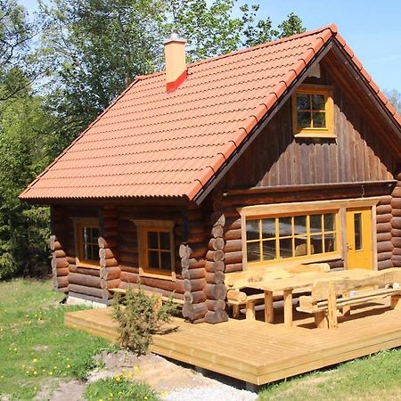 Ala-Laugu Holiday Home Leisi Exteriér fotografie